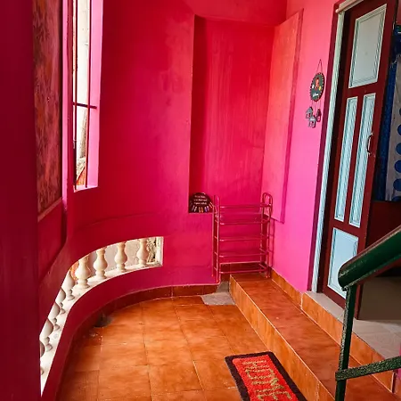Blue Waves Homestay Pondicherry Exterior photo