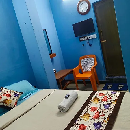Blue Waves Homestay Pondicherry Exterior photo