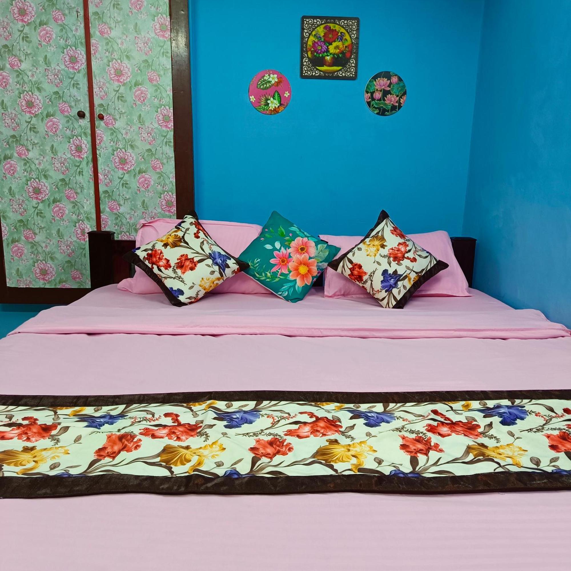 Blue Waves Homestay