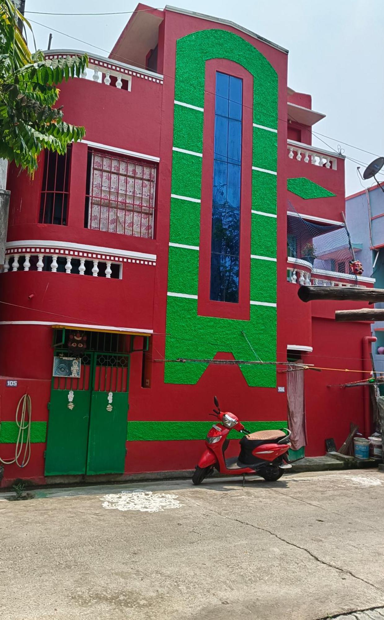 Blue Waves Homestay